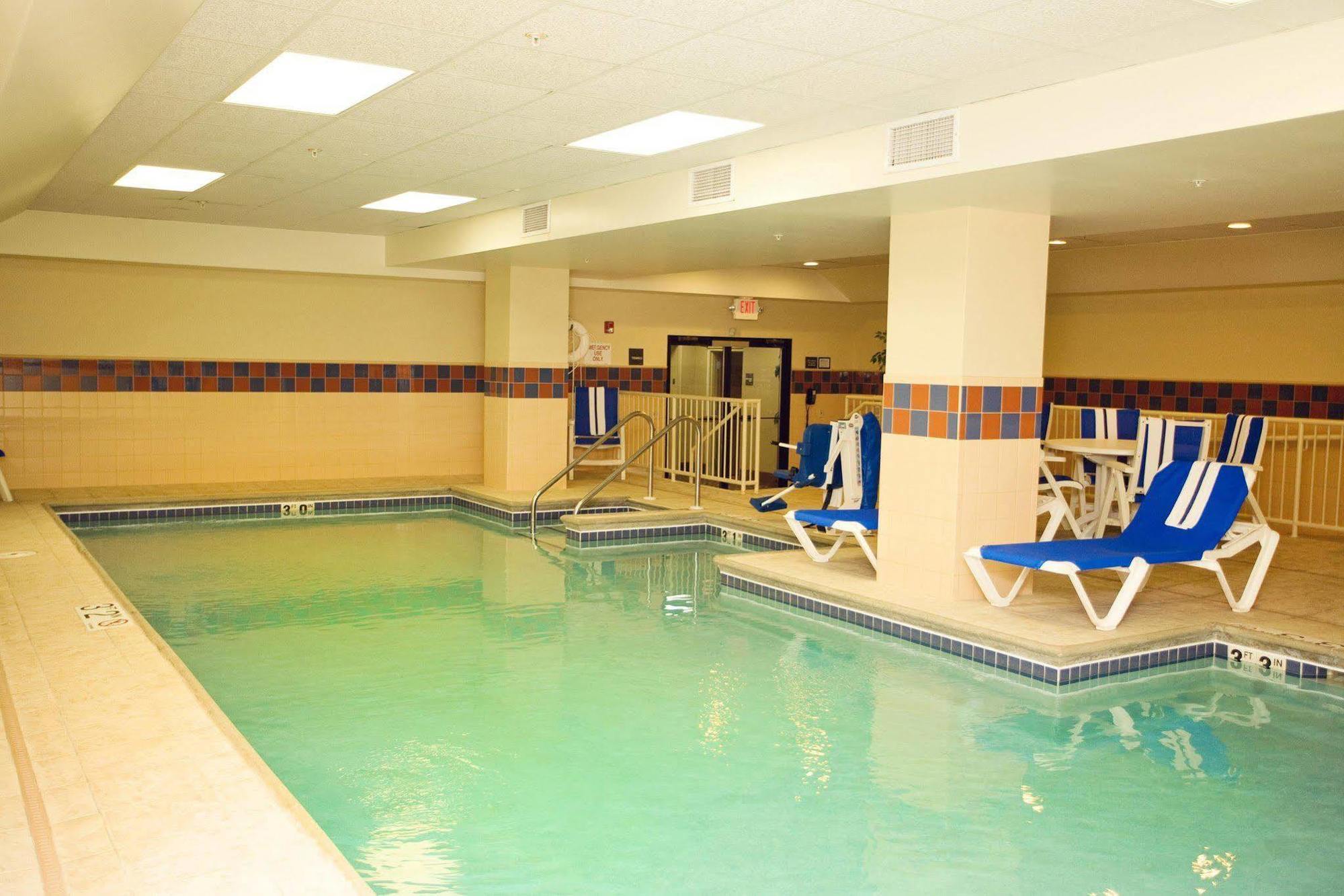 Hampton Inn Freeport Eksteriør bilde